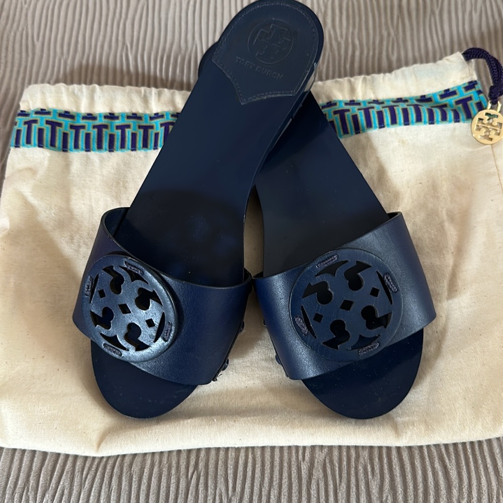 Tory Burch Navy Leather Logo Slide Sandals